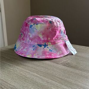 NWT … Colorful Kids “Tie Dye” Bucket Hat